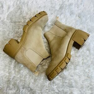 Steve Madden Howler Tan Suede Platform Booties Sz 8.5
